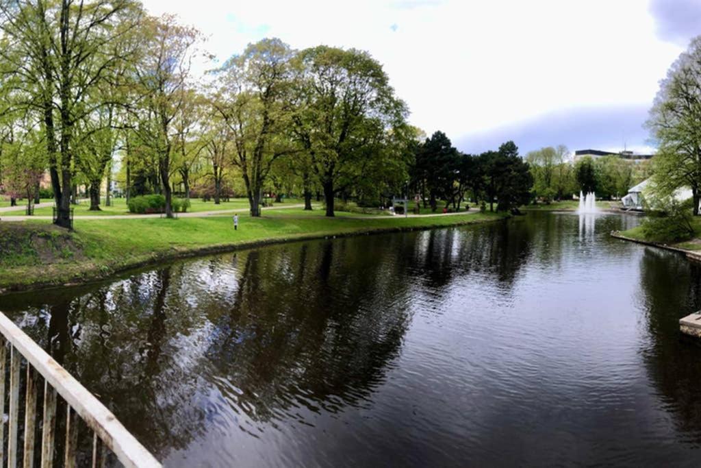 New Comfortable Apartment Nearby Promenade In 5 Minutes From Old Town Of Riga. Dış mekan fotoğraf